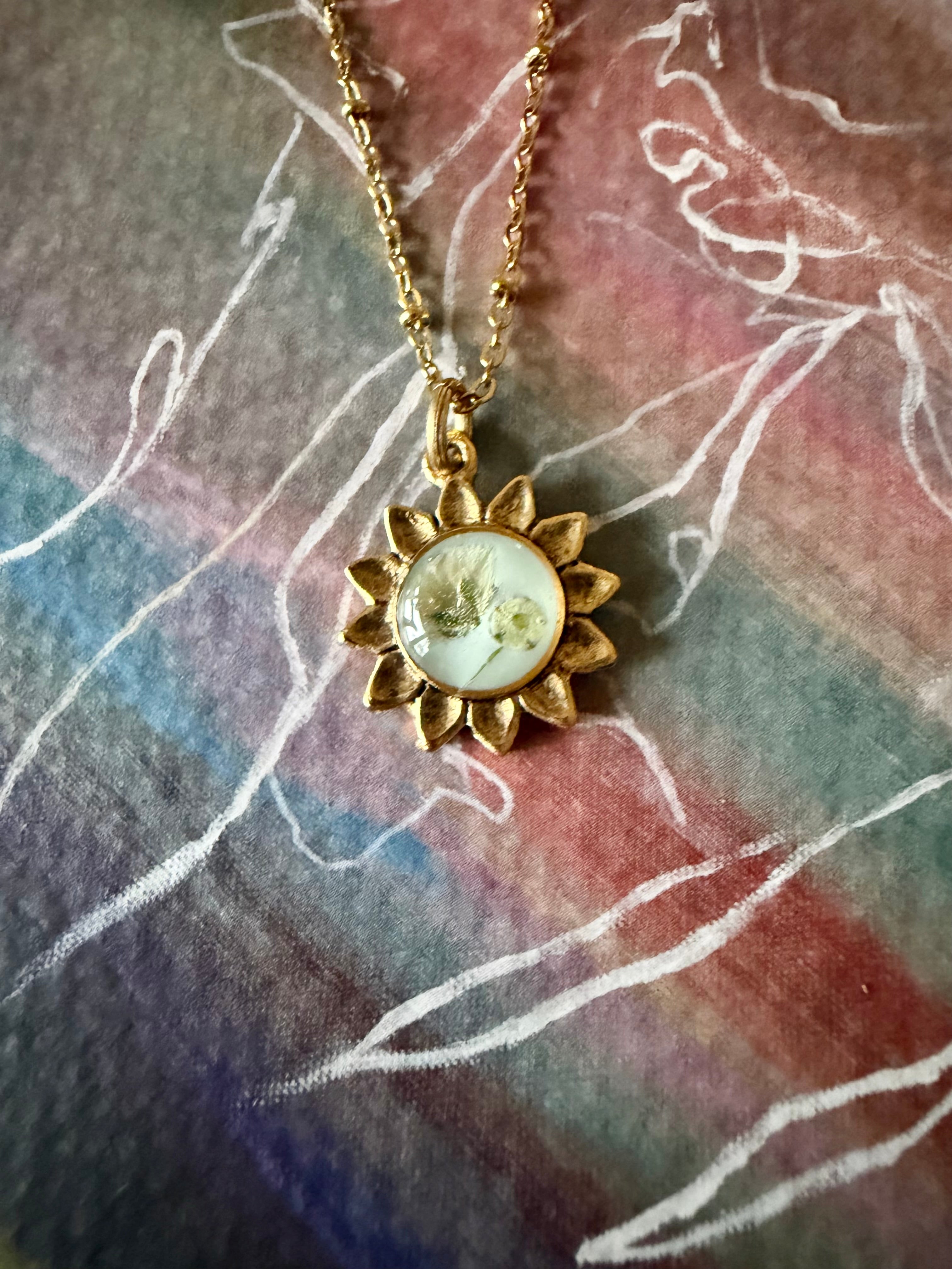 Floral Sunflower Necklace