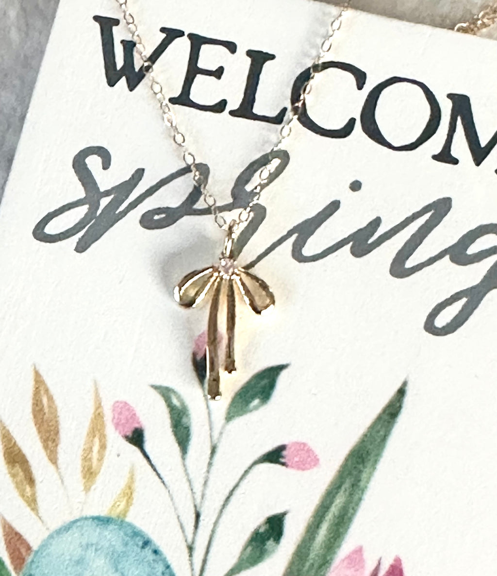 Elegant Ribbon Necklace