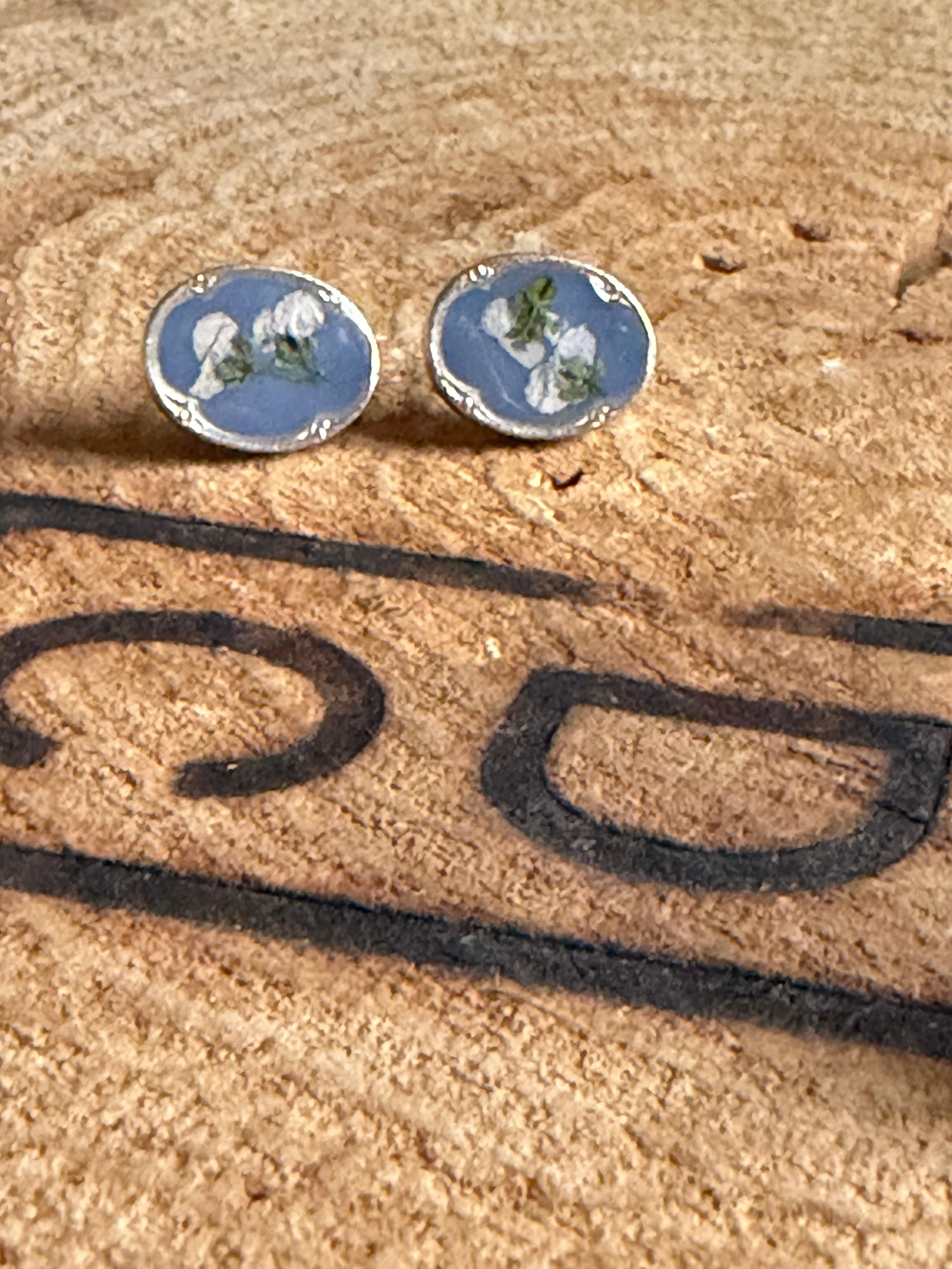 Petite Heirloom Floral Stud Earrings