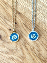 Floral Rope Bezel Necklace