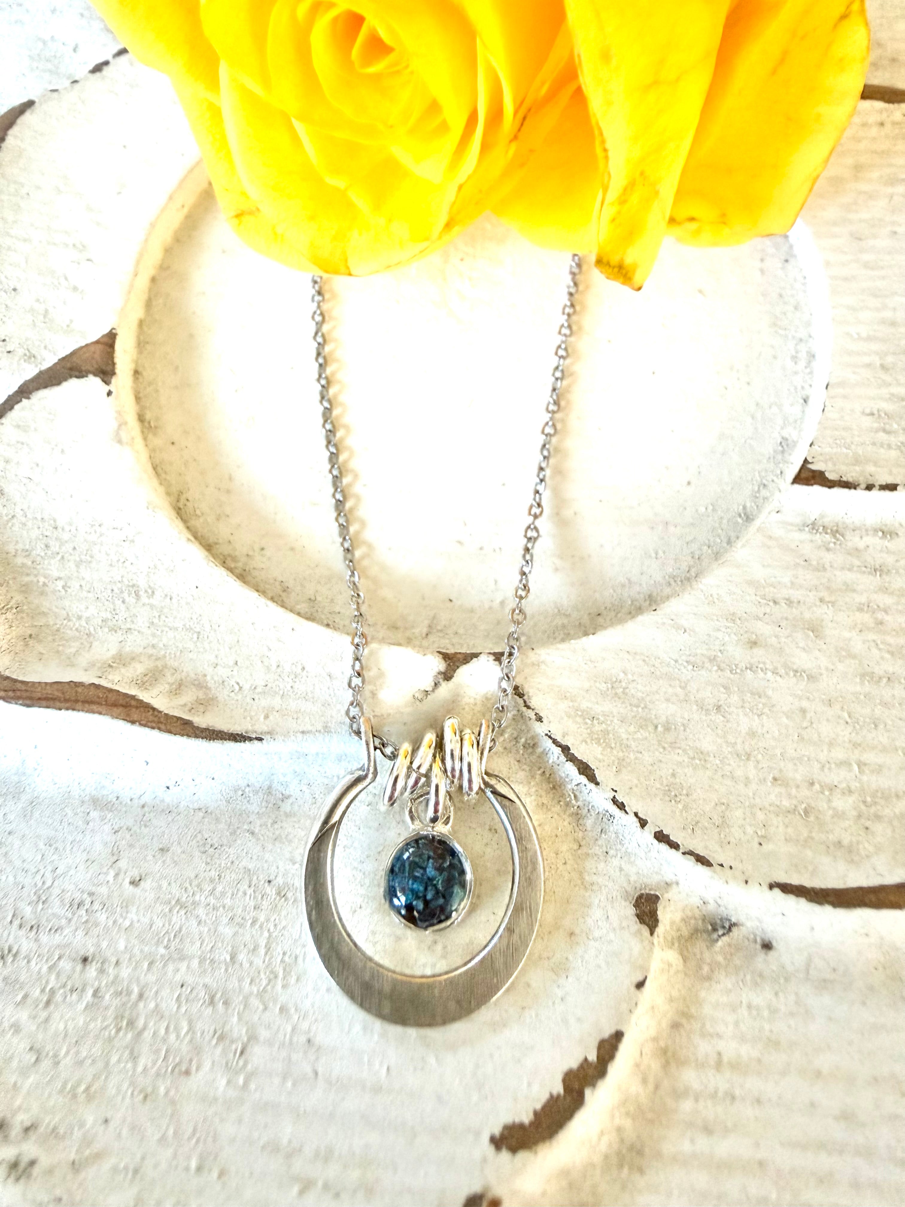 Daisy Gemstone Necklace
