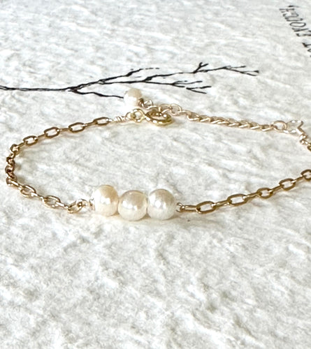 Pearl Paperclip Chain Bracelet